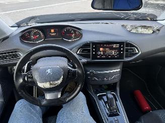 Peugeot 308 II SW ALLURE picture 25