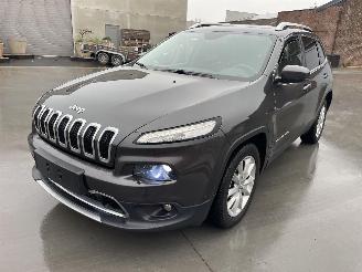 Schadeauto Jeep Cherokee 2.0 CRDI LIMITED 2015/12