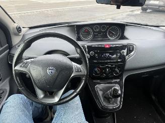 Lancia Ypsilon GOLD picture 7