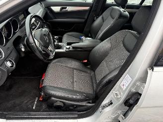 Mercedes C-klasse BREAK picture 16