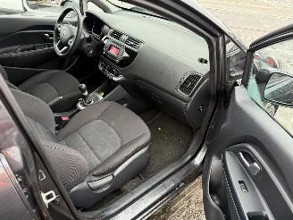 Kia Rio 1.2I EASY picture 16