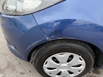 Ford Fiesta 1.4I picture 8