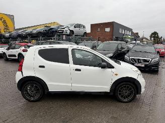 Suzuki Alto 1.0 GT CROSS picture 3