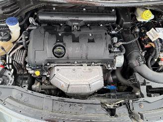 Peugeot 207 1.4I picture 11