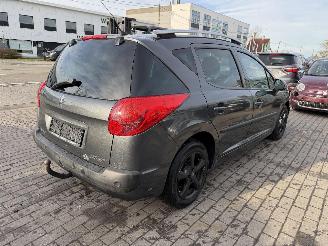 Peugeot 207 1.4I picture 8