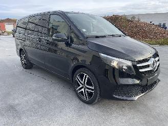 Damaged car Mercedes V-klasse AUTOMATIC 2.0 2020/10