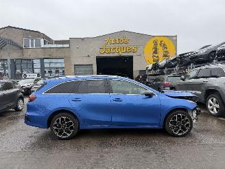 Schadeauto Kia Ceed 1.5 T-GDI GT-LINE 2022/1