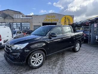 Vaurioauto  passenger cars Ssang yong Musso 4X4 SAPPHIRE 2018/11