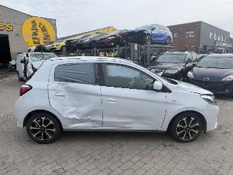 Mitsubishi Space-star 1.2 MIVEC 80 picture 5