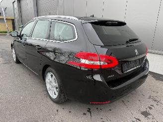 Peugeot 308 1.5 HDI AUTOMATIC picture 8