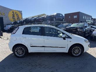 Fiat Punto 1.3 MULTIJET picture 2