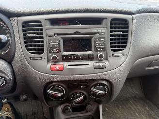 Kia Rio 1.4I EASY picture 7
