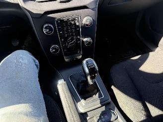 Volvo V-40 2.0 D2 MOMENTUM picture 24