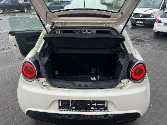 Alfa Romeo MiTo 1 PART OF PAPERS picture 23