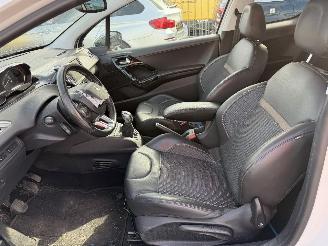 Peugeot 208 ALLURE picture 8