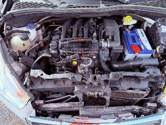 Peugeot 208 ALLURE picture 9