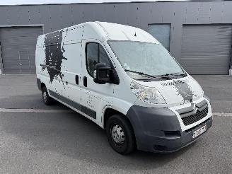 Vaurioauto  commercial vehicles Citroën Jumper 2.2 HDI 2011/5