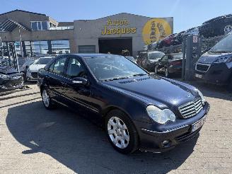 Unfallwagen Mercedes C-klasse CDI 2005/10