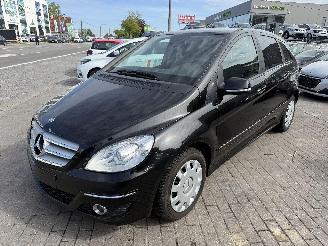 Unfallwagen Mercedes B-klasse  2010/4