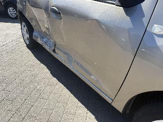 Dacia Sandero AMBIANCE picture 12