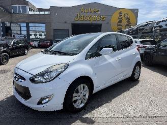 Coche accidentado Hyundai Ix20 1.4 BLUE DRIVE 2011/5
