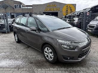 uszkodzony samochody osobowe Citroën C4-picasso 1.2 INTENS / 7SEAT 2015/9