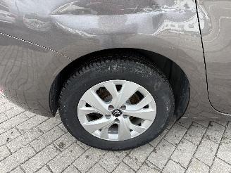 Citroën C4-picasso 1.2 INTENS / 7SEAT picture 10