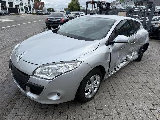 Renault Mégane Coupe 1.6I EXPRESSION picture 7