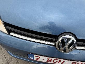 Volkswagen Golf 1.6 TDI picture 12