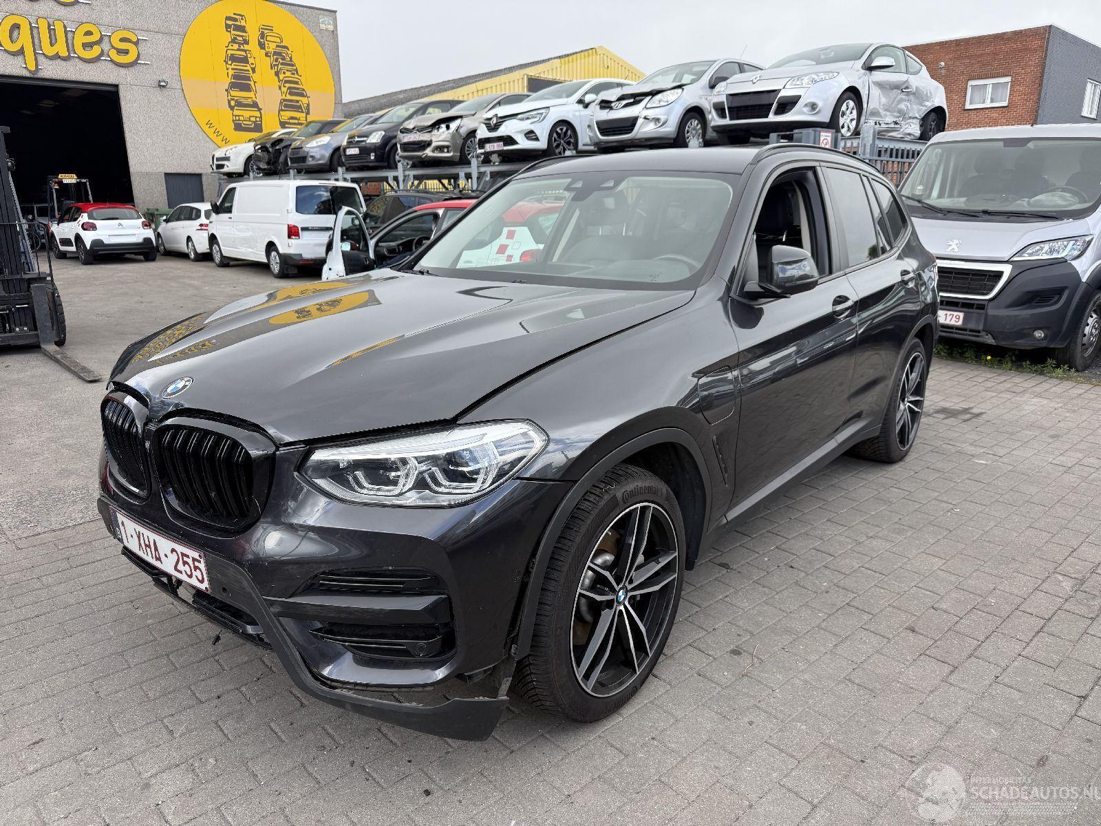 BMW X3 XDRIVE 30E