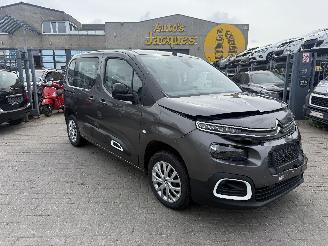 Coche accidentado Citroën Berlingo 1.2 PURETECH M FEEL 2022/2