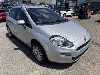 Fiat Punto 1.2I picture 2