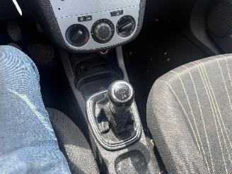 Opel Corsa 1.2 INNOVATION picture 21