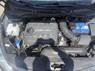 Hyundai I-40 1.7 CRDI STYLE picture 19