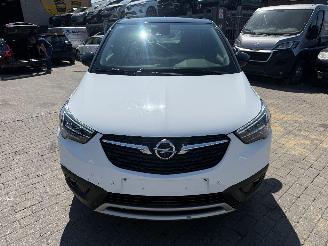 Opel Crossland 1.2 picture 2