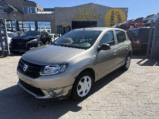 Damaged car Dacia Sandero AMBIANCE 2013/5