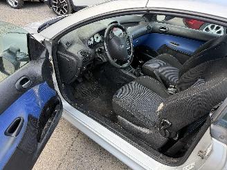 Peugeot 206 1.6 CABRIOLET picture 9