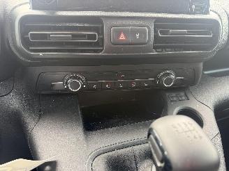 Opel Combo 1.5LIFE EDITION PLUS picture 28