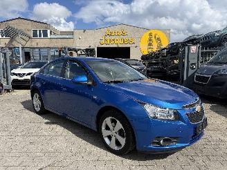 Chevrolet Cruze 1.8I LT SEDAN picture 1