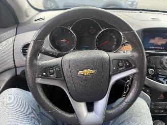 Chevrolet Cruze 1.8I LT SEDAN picture 18