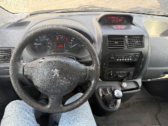 Peugeot Expert 2.0 picture 20