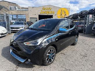 krockskadad bil auto Toyota Aygo 1.0I VVT-I X 2019/6