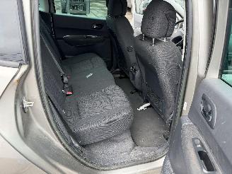 Peugeot 3008 1.6 STYLE picture 12