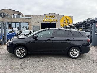 Coche accidentado Fiat Tipo 1.4 2020/3