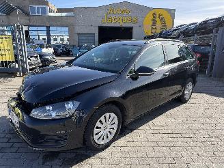 Unfallwagen Volkswagen Golf 1.6 TDI AUTOMAT 2015/1