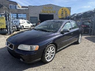  Volvo S-60 2.4D 2006/10