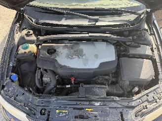 Volvo S-60 2.4D picture 24
