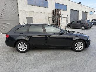Audi A4 Avant 2.0 TDI picture 5