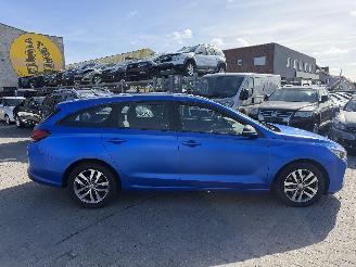 Hyundai I-30 1.0 T-GDI picture 8