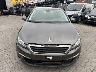 Peugeot 308 1.2 ACTIVE picture 8